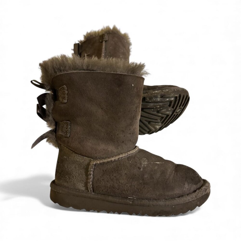 Girls size 13 Uggs fur boots grey color